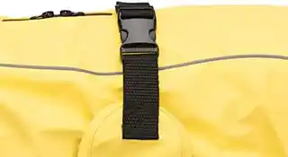 Trixie Płaszczyk przeciwdeszczowy Vimy M 45cm żółty dla psa, wodoodporny, lekki, regulowany, nylon, dla średnich ras