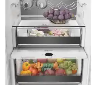 Whirlpool WHK25323B5E1 Funkcje AI 193,5cm AI AdaptiveCool PureSpace Lodówka do zabudowy