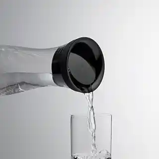 WMF karafka na wodę szkło czarna 1l 617706610