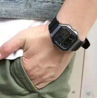 Zegarek Casio AE-1300WH-8A