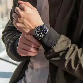 Zegarek Casio MDV-107-1A2VEF