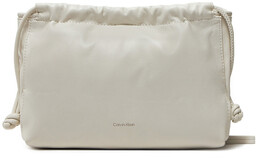 Torebka Calvin Klein Jeans Drawstring Crossbody26 LV04K3060G Écru
