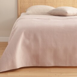 Jednokolorowa narzuta na łóżko z wytłoczonym wzorem Pontoso