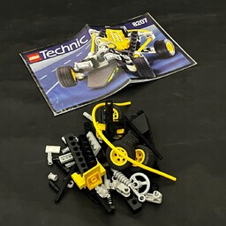 8207 LEGO Pojazd terenowy