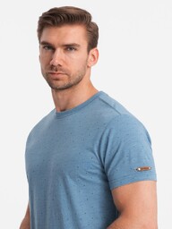 Męski t-shirt fullprint z kolorowymi literami - niebieski