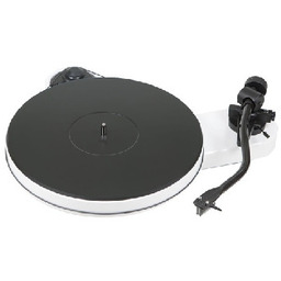 Pro-Ject RPM 3 CARBON - biały