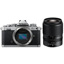 Nikon Z fc + NIKKOR Z DX 18-140mm