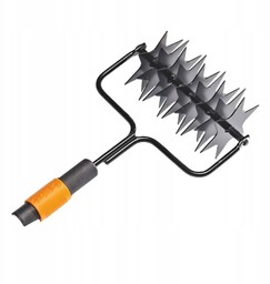 Aerator Ogrodowy Ręczny Obrotowy 1000689 Fiskars