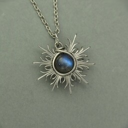 Pakamera Wisiorek słoneczko niebieski labradoryt wire wrapping słońce