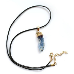 Pakamera Surowy kyanit z ametystem wisior