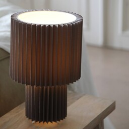 Markslöjd Lampa stołowa Catis, szara, wysokość 32 cm,