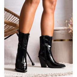 Czarne kozaki lakierowane Milva -38