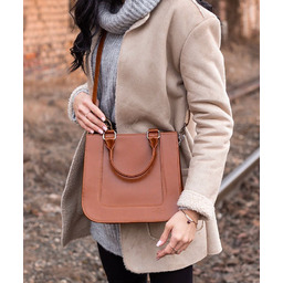 Torebka skórzana kuferek DAN-A T228 camel