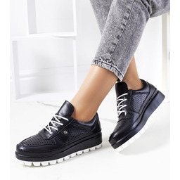 Czarne ażurowe sneakersy Assels-37