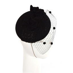 Pakamera Czarny toczek