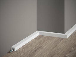 Listwa przypodłogowa QL021