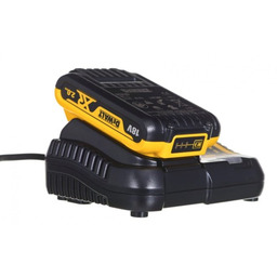 DEWALT Wkrętarka udarowa 18V 2x2.0ah+ład DCD709D2T