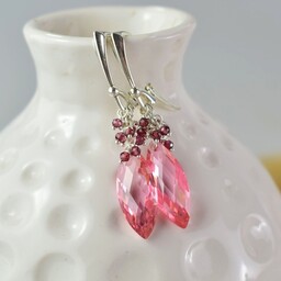 Pakamera Różowe cyrkonie z granatem - srebrne kolczyki