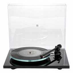 Rega Planar 3 (Nd5) Czarny połysk P3 Model