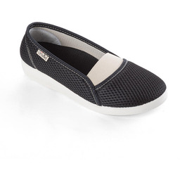 Mjartan, S.r.o Wsuwane baleriny z elastycznym podbiciem czarne