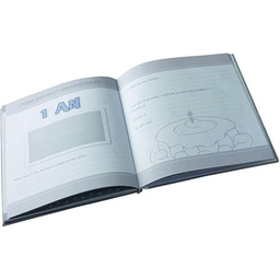 Poyetmotte książka urodzenia małego niedźwiedzia, 40 stron, biały,