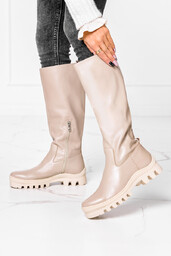 Beżowe kozaki Kati na platformie polska skóra 9032-36