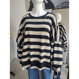 Bluza a''la ponczo w czarne paski - beżowy