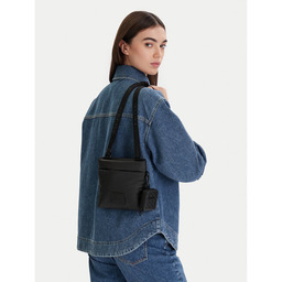 Saszetka Calvin Klein Puffer Utility Flatpack LV04D3224G Czarny