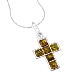 Srebrny krzyżyk z bursztynem