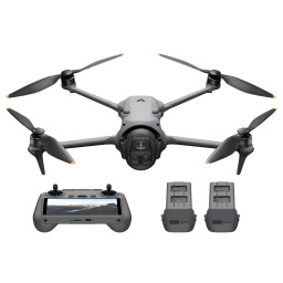 DJI Mavic 4 Pro Fly More Combo RC