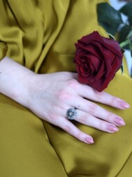 Pierścionek srebrny - Cynia