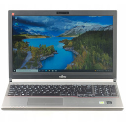 Laptop FUJITSU 15,6 16GB 240GB SSD Windows 11