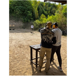 Strzelanie na strzelnicy Warszawa