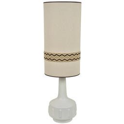 MARKET SET - Lampa podłogowa Jimmy biała/beżowa lamówka