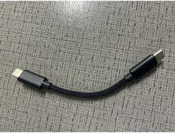 Questyle kabel USB-C na Apple Lightning