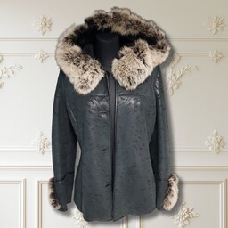 Kożuch Damski Naturalna Skóra Ciepły Zimowy Kaptur Czarny