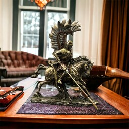 POLSKI HUSARZ W PEŁNYM RYNSZTUNKU RZEŹBA BRĄZ (WU74521A4)