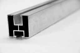 Aluminiowa szyna montażowa PV 40x40mm, długość 2400mm