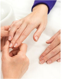 Manicure hybrydowy Opole