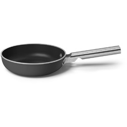 Patelnia Smeg FPF2002BLM Czarna 20 cm