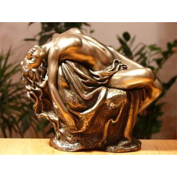 Kusicielka figurka prezent dla kobiety