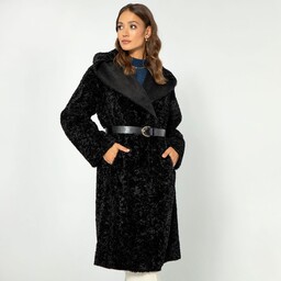 Damski płaszcz z kapturem dwurzędowy czarny