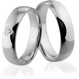 Obrączki ślubne z białego złota z serduszkiem