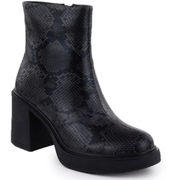 Skórzane botki damskie na słupku wężowe czarne Goe