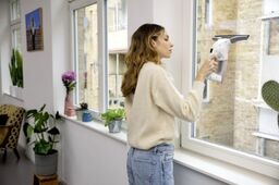 Myjka do okien KARCHER WV 1 Plus -