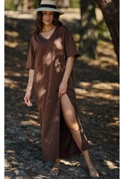 Sukienka maxi oversize z rozcięciem czekoladowa NU466, Kolor