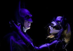 Batman i Catwoman Ver2 - plakat Wymiar