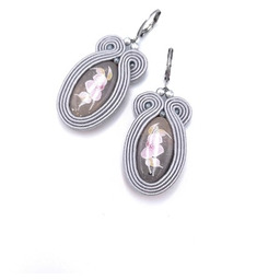 Pakamera Kolczyki sutasz szare handmade z glinki małe