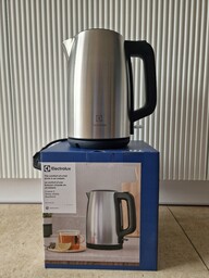 Czajnik elektryczny Electrolux E3K1-3ST 2200