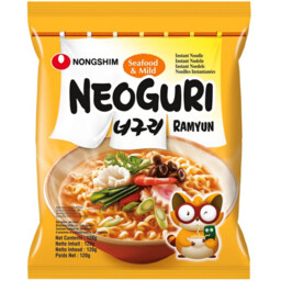 Zupa makaronowa Neoguri Ramyun z owocami morza, lekko